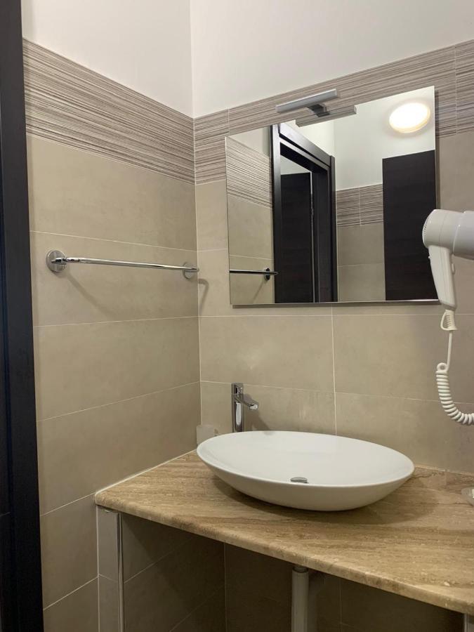 La Gariga Hotel ลัมเปดูซา ภายนอก รูปภาพ